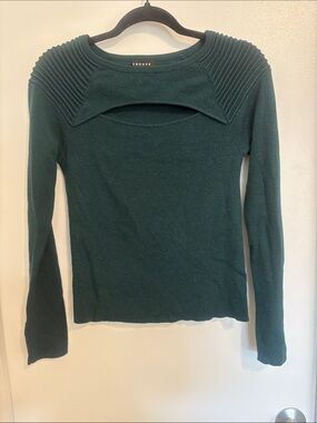 Trouve Emerald Cutout Ribbed Shoulder Sweater